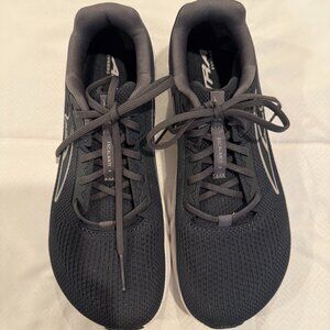 Altra Women's Escalante 4 Running Shoes, Size 8 Black